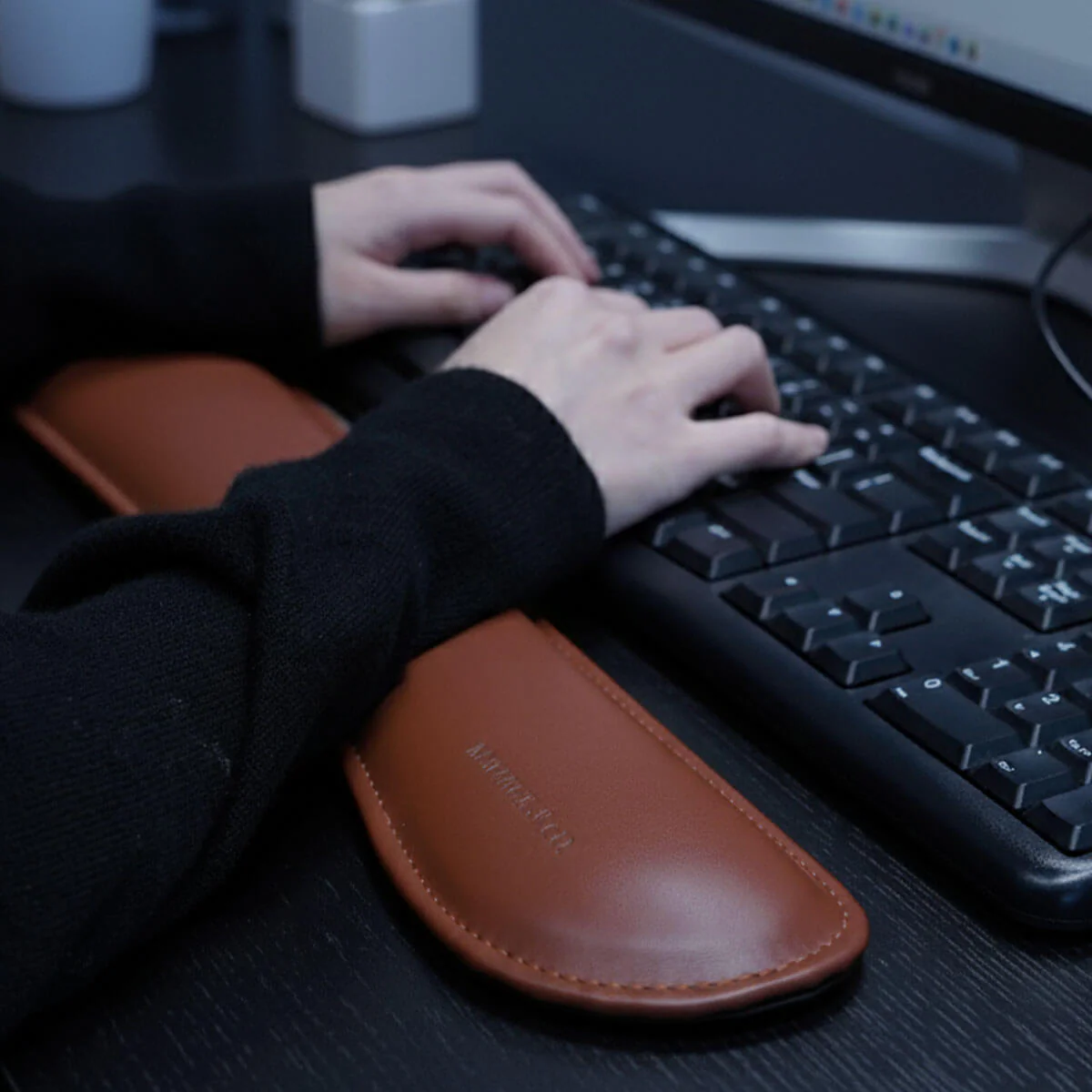 Aspire Keyboard Wrist Rest - Image 7