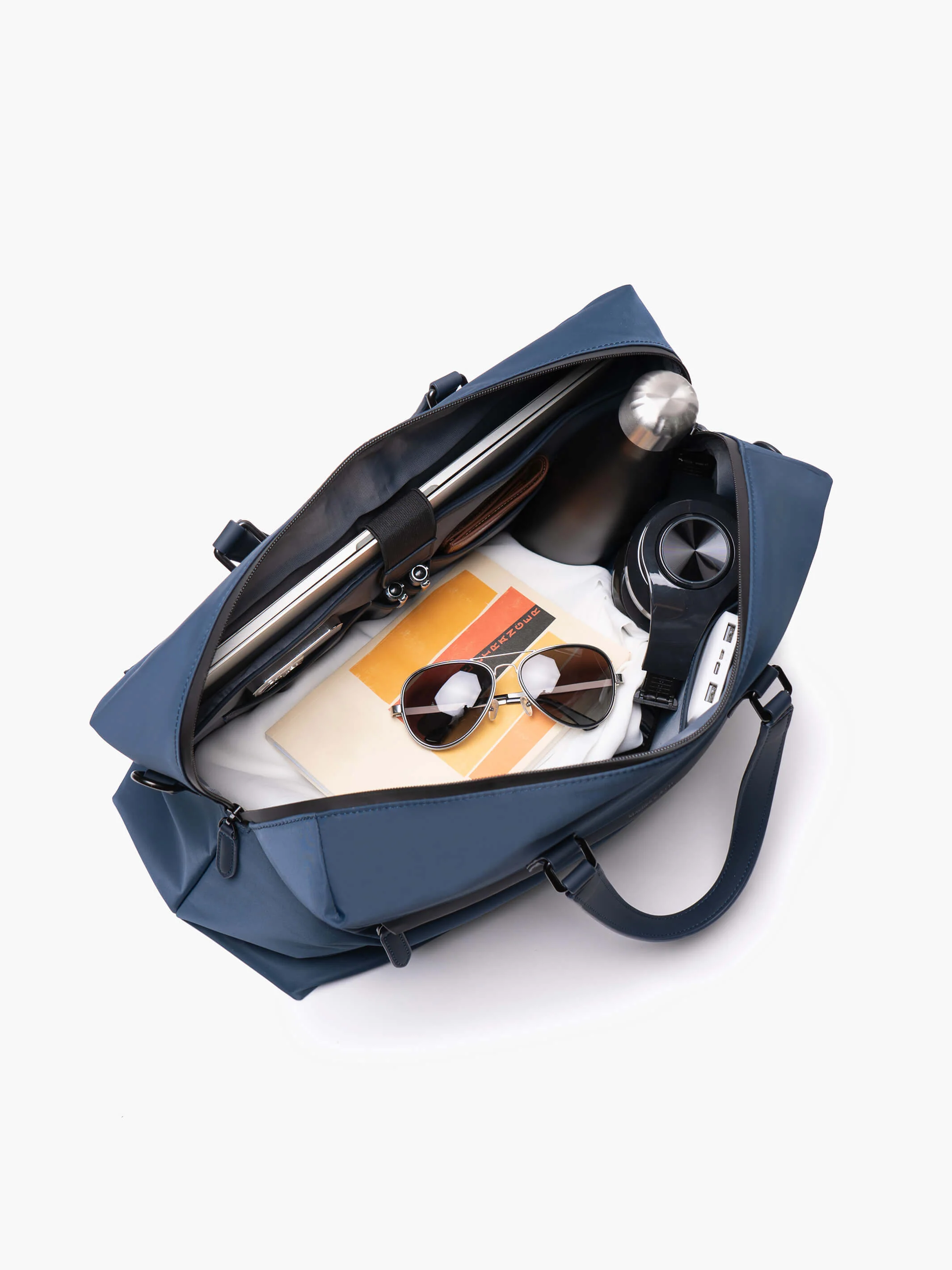Avenue Waterproof Weekender - Image 4