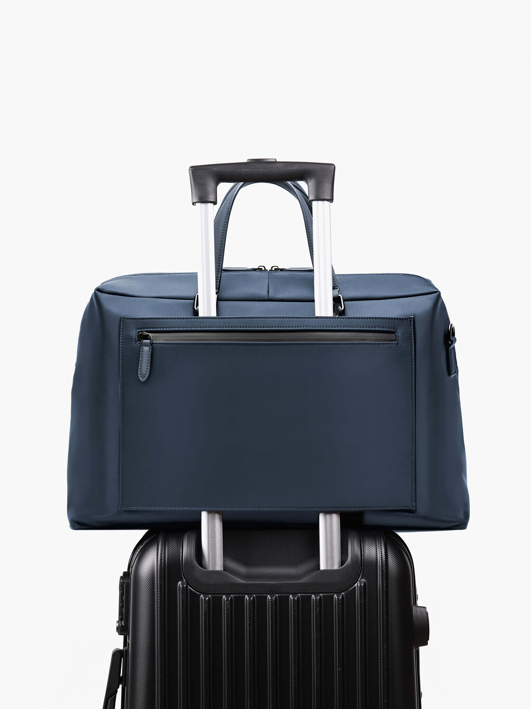 Avenue Waterproof Weekender - Image 8