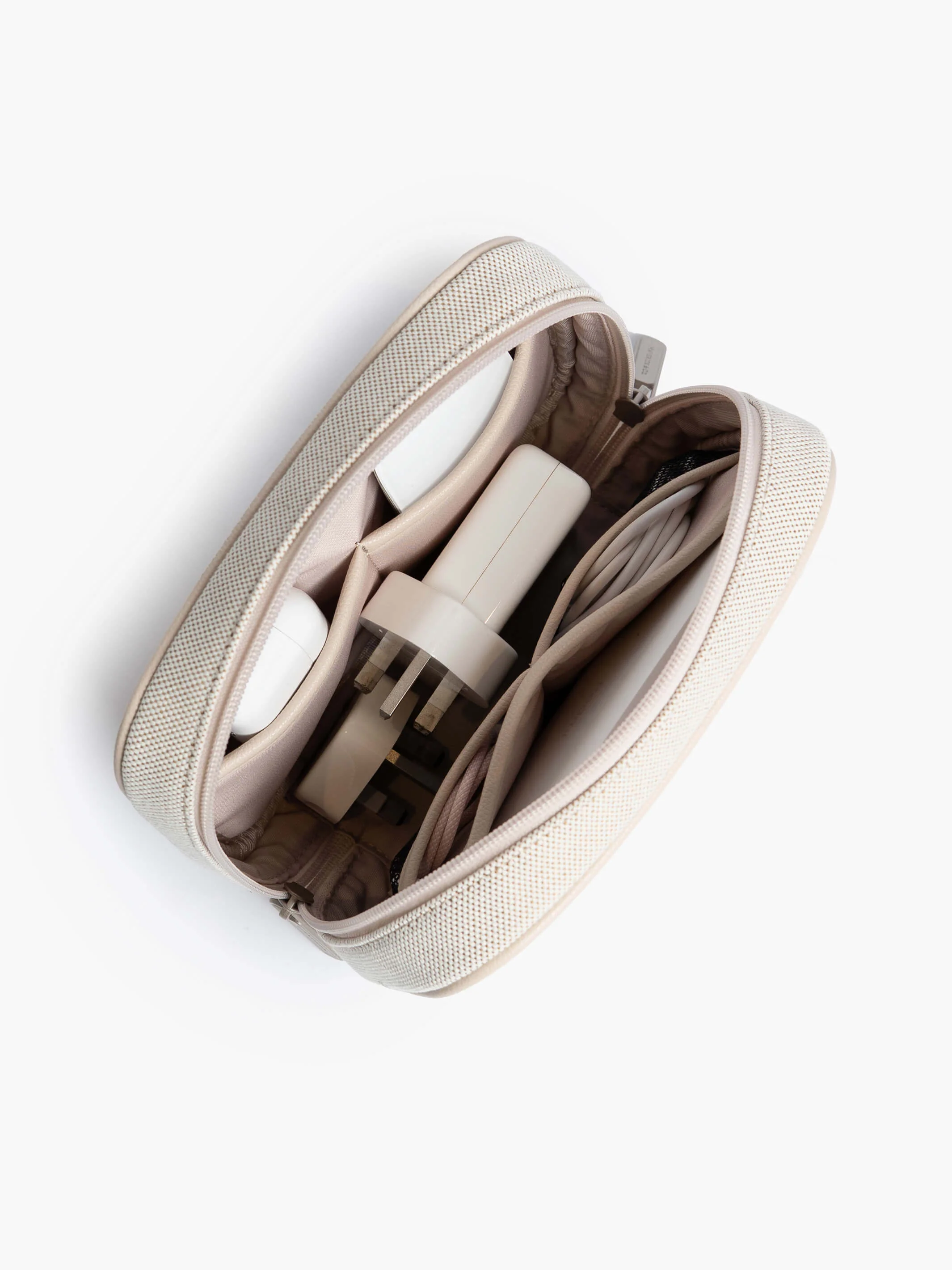 Horizon Tech Pouch - Image 4