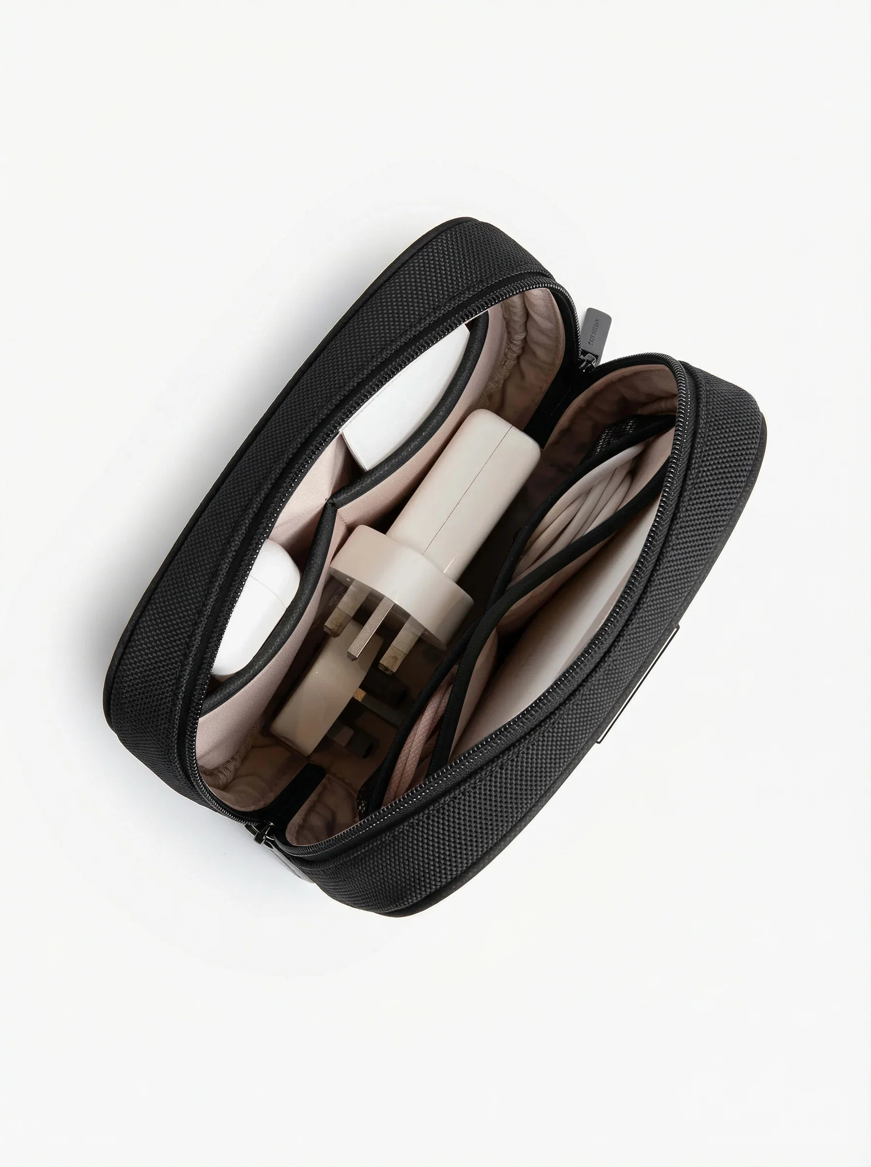 Horizon Tech Pouch - Image 9