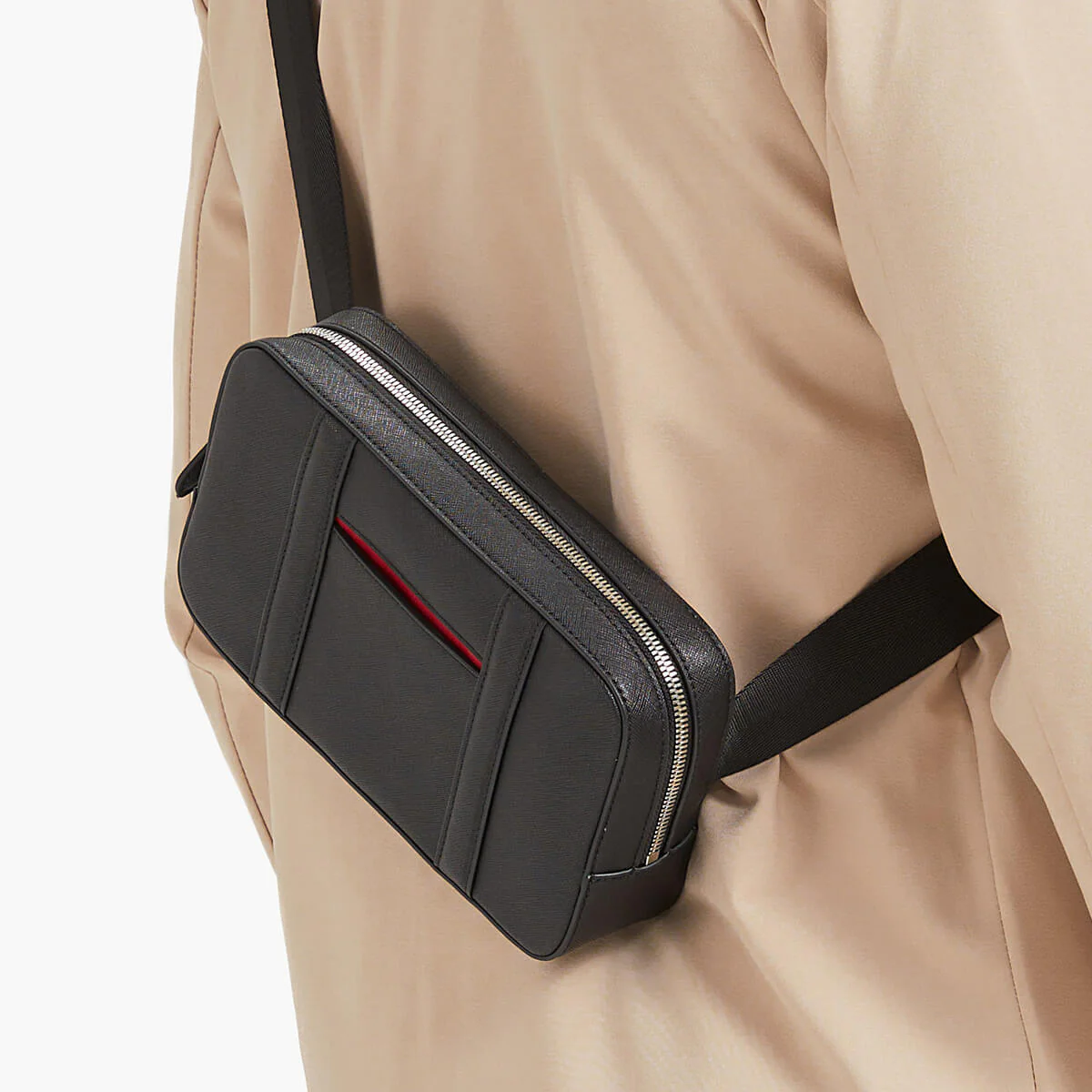 Manhattan Leather Sling Bag - Image 16