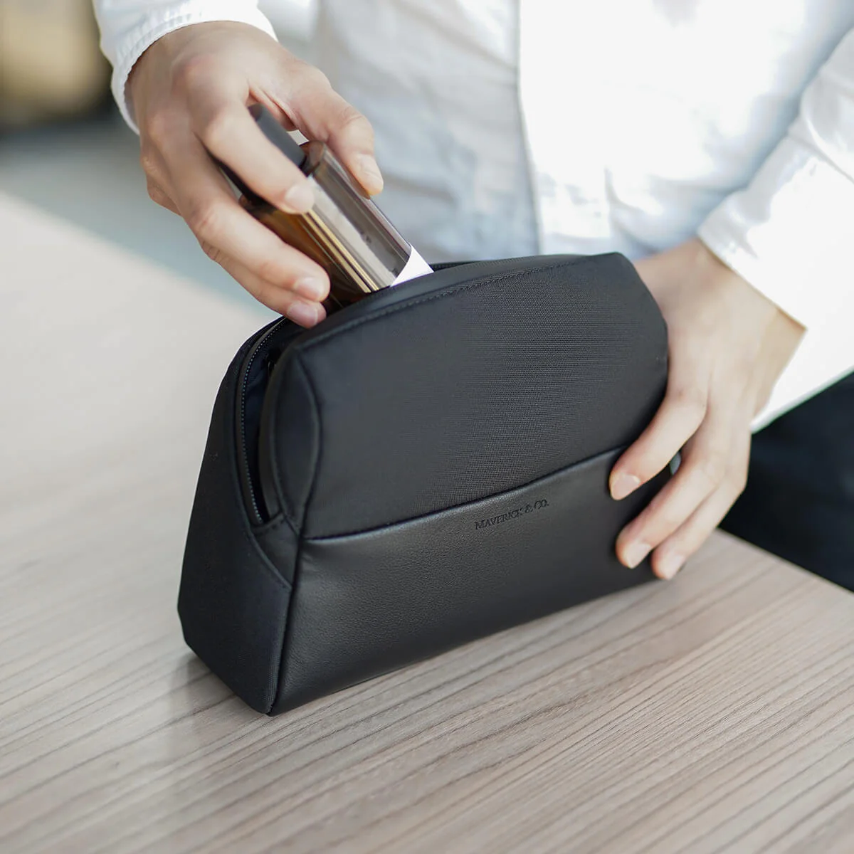 ProActive Toiletry Bag - Image 5
