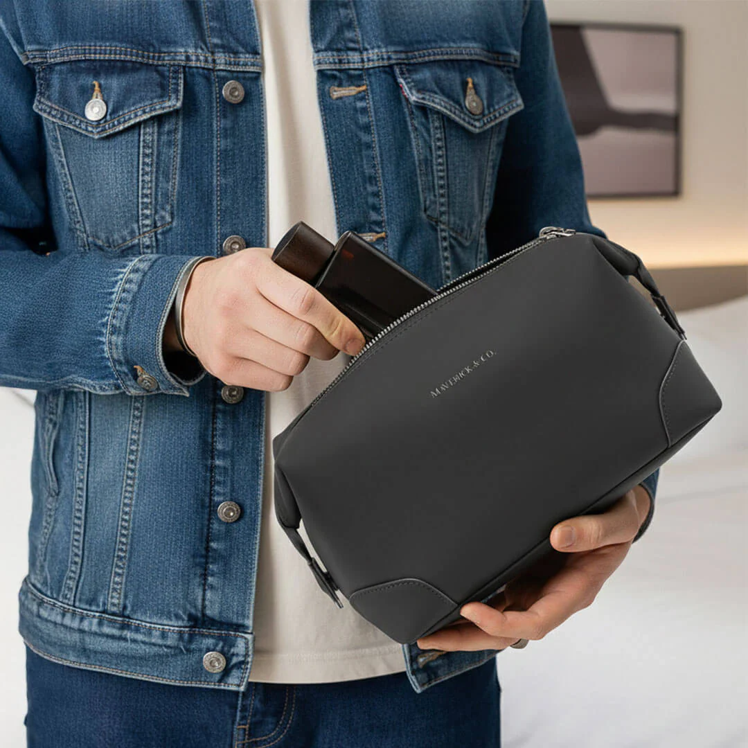 Vista Waterproof Travel Case - Image 11